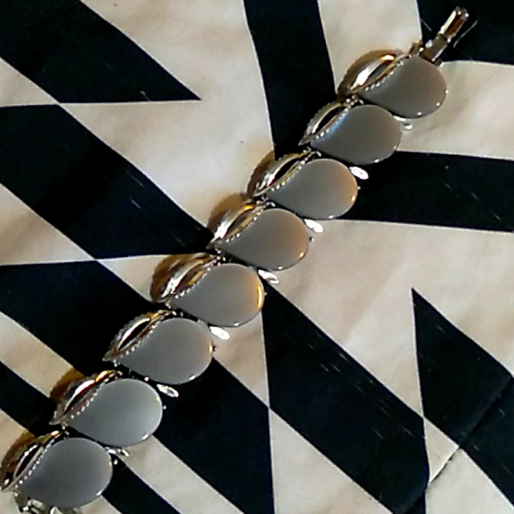 Vintage bracelet